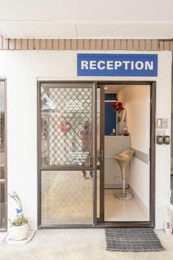 Pukekohe Motel Kültér fotó