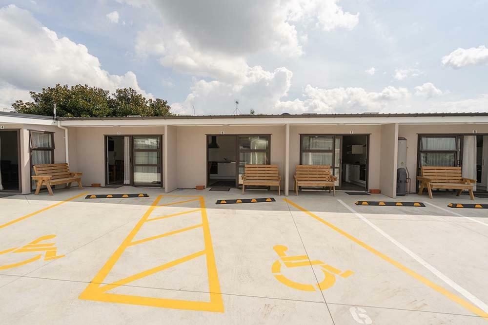 Pukekohe Motel Kültér fotó